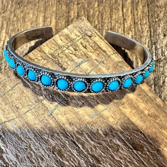 Southwestern Boho Vintage Turquoise Cowgirl Open Bangle with Gift Box - Picture 1 of 10